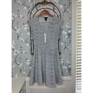 H&M Black and White Pattern Flare Dress - Size 4